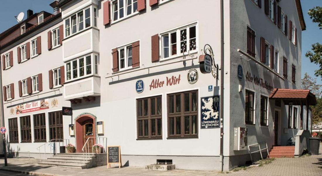 ホテル Alter Wirt Thalkirchen ミュンヘン エクステリア 写真