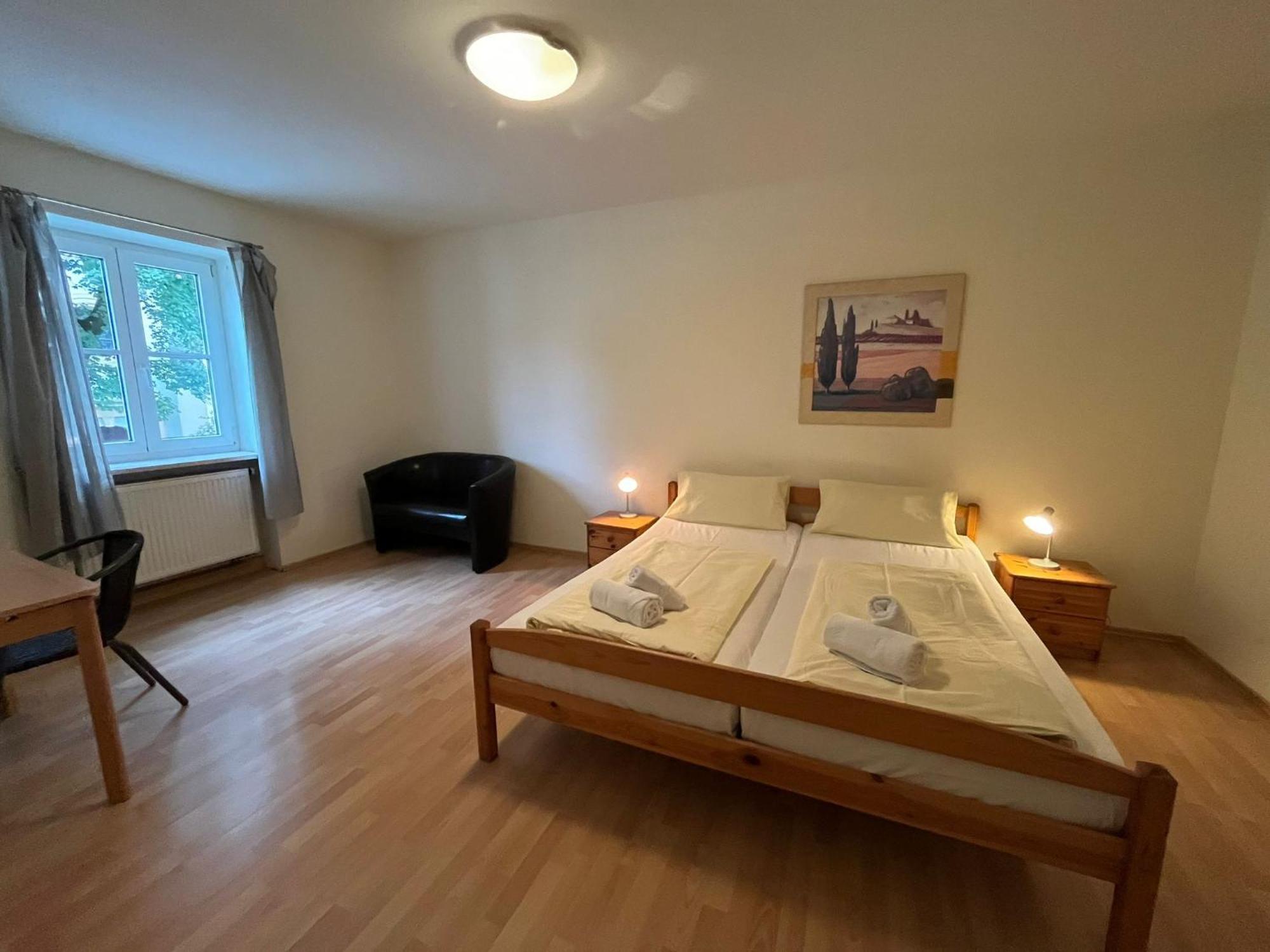 ホテル Alter Wirt Thalkirchen ミュンヘン エクステリア 写真